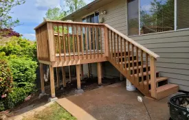 Multi-level outdoor deck design